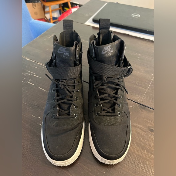 Nike SF AF1 Mid Size 9 - Picture 6 of 7